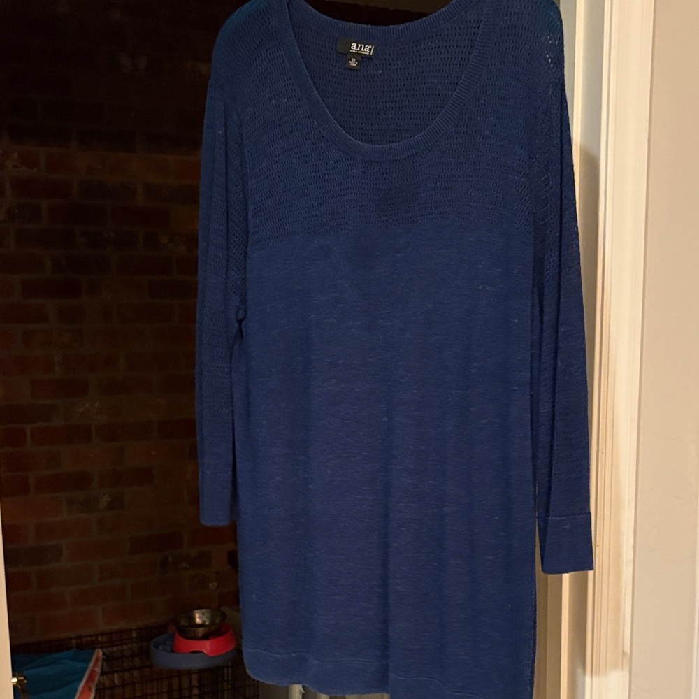 a.n.a Women's Blue Crew Neck Sweater